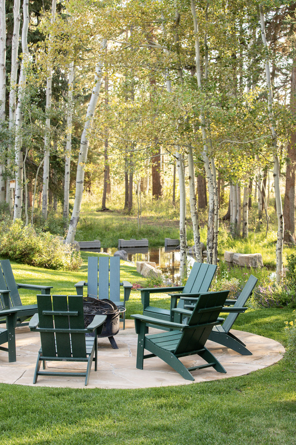Wyoming-Social-Patio-Firepit